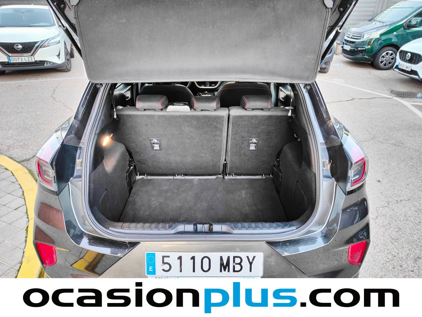 Foto Ford Puma Ford Puma 1.0 EcoBoost MHEV ST-Line Design Auto (125 CV)