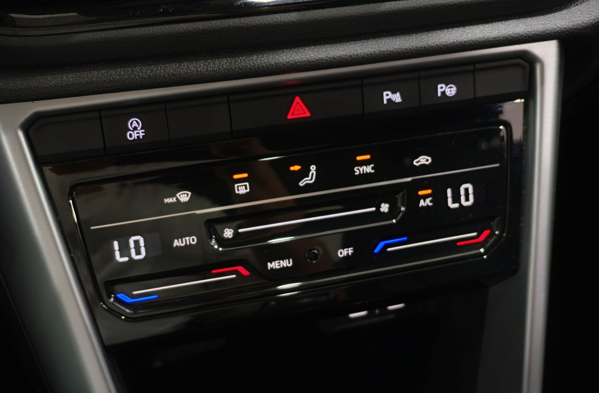 Volkswagen T-Roc Life 1.0 TSI - foto 31