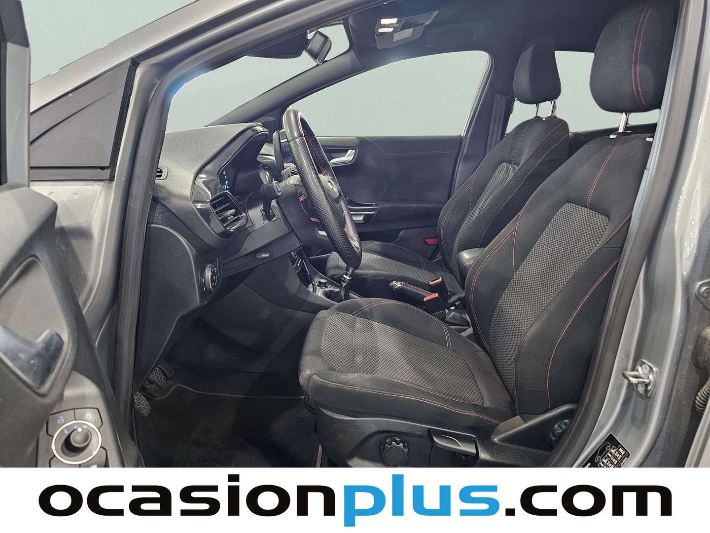 Foto asientos delanteros Ford Puma Ford Puma 1.0 EcoBoost MHEV ST-Line Design (125 CV)