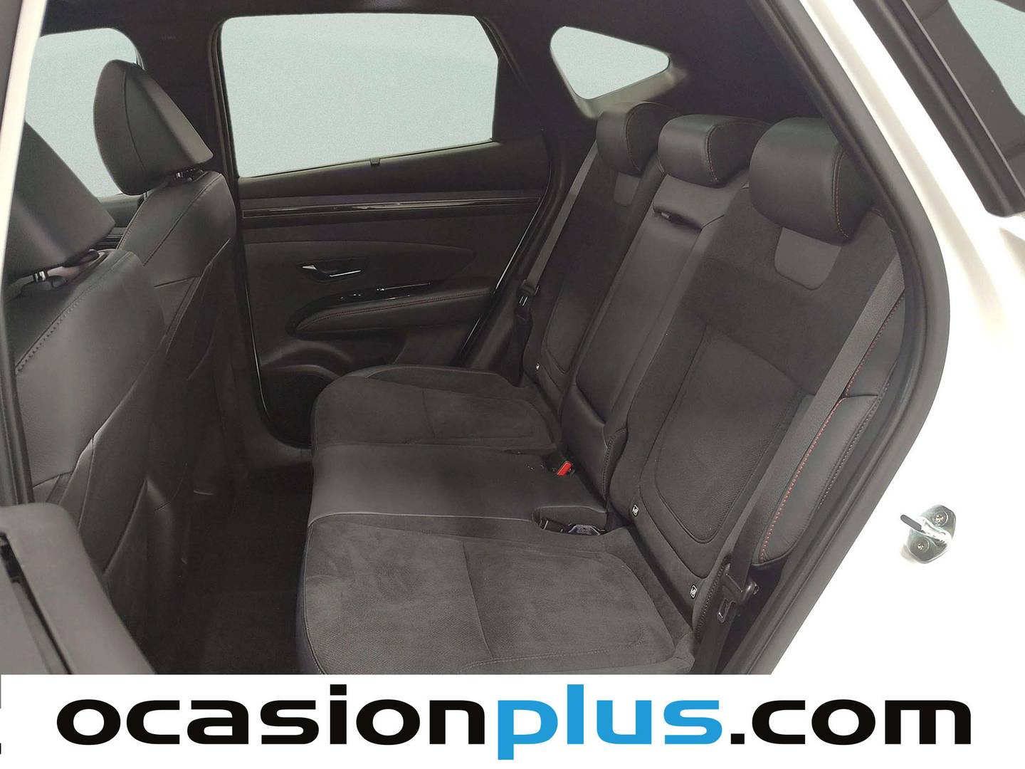 Foto asientos traseros Hyundai Tucson Hyundai Tucson 1.6 TGDI HEV N-Line Sky AT (230 CV)