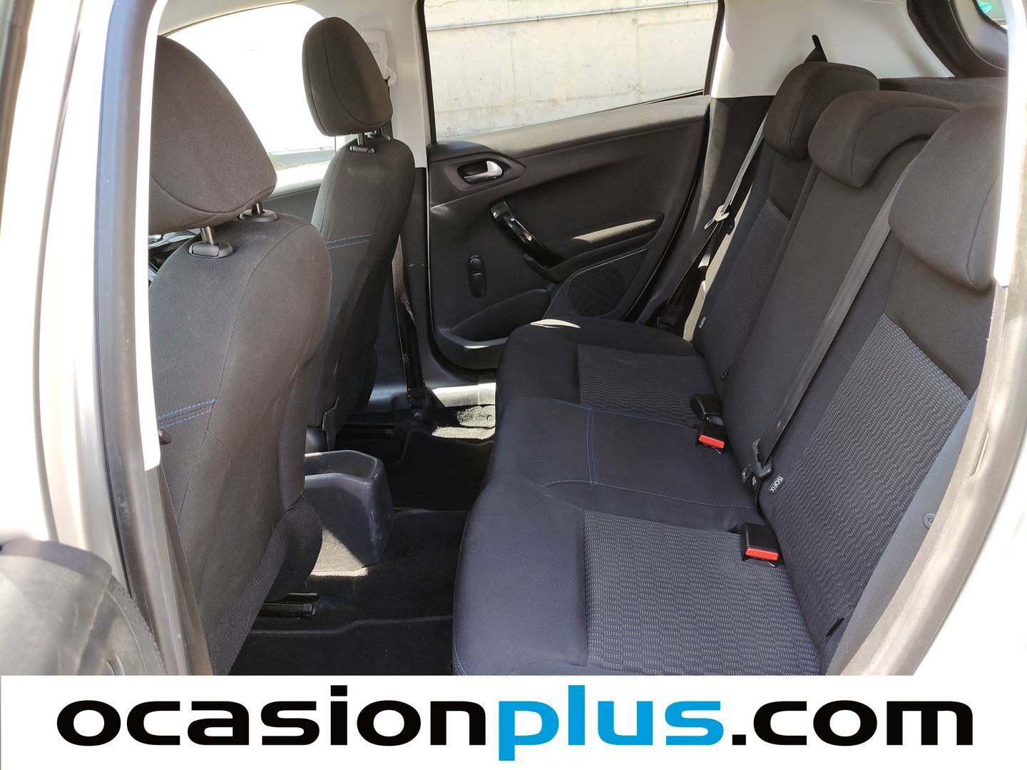 Foto asientos traseros Peugeot 208 Peugeot 208 PureTech 82 Style (82 CV)