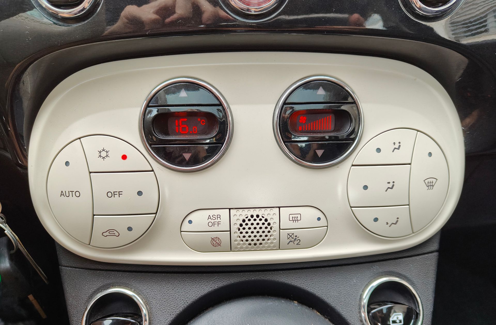 Fiat 500 1.0 Hybrid Dolcevita - foto 30
