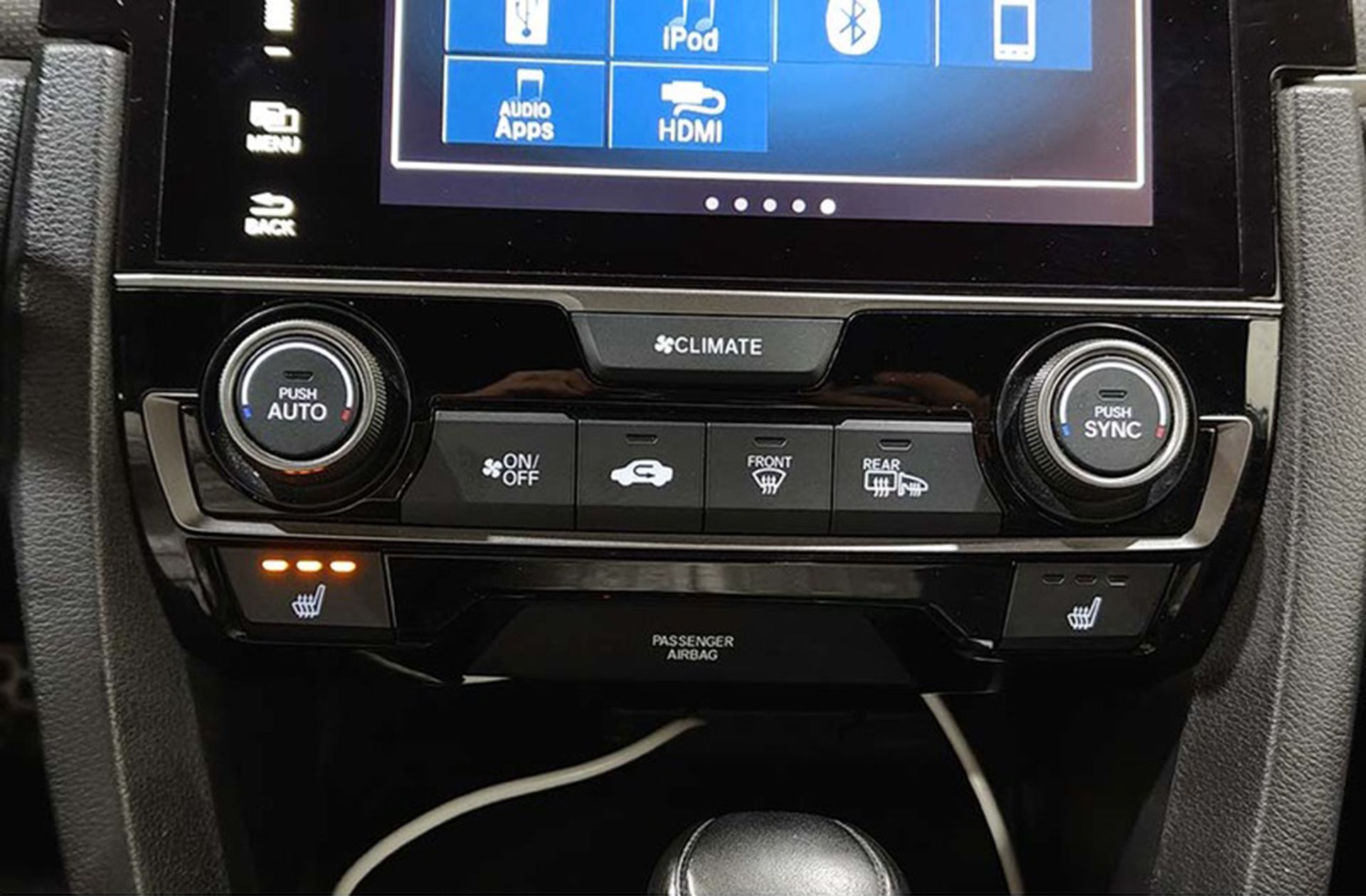 Honda Civic 1.0 I-VTEC Turbo Dynamic Nav CVT - foto 28
