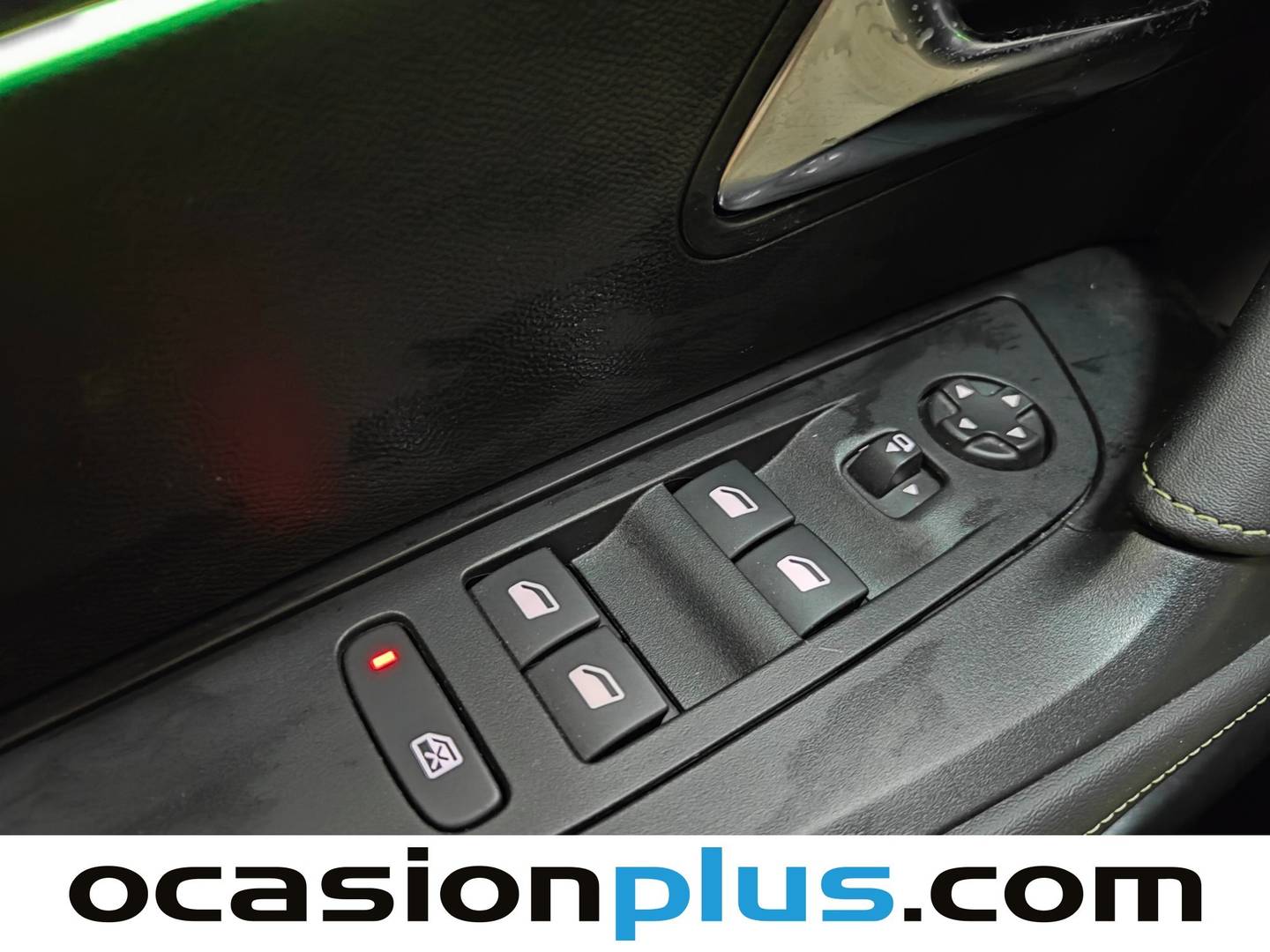 Foto Peugeot 2008 Peugeot 2008 PureTech 130 S&S GT  (130 CV)