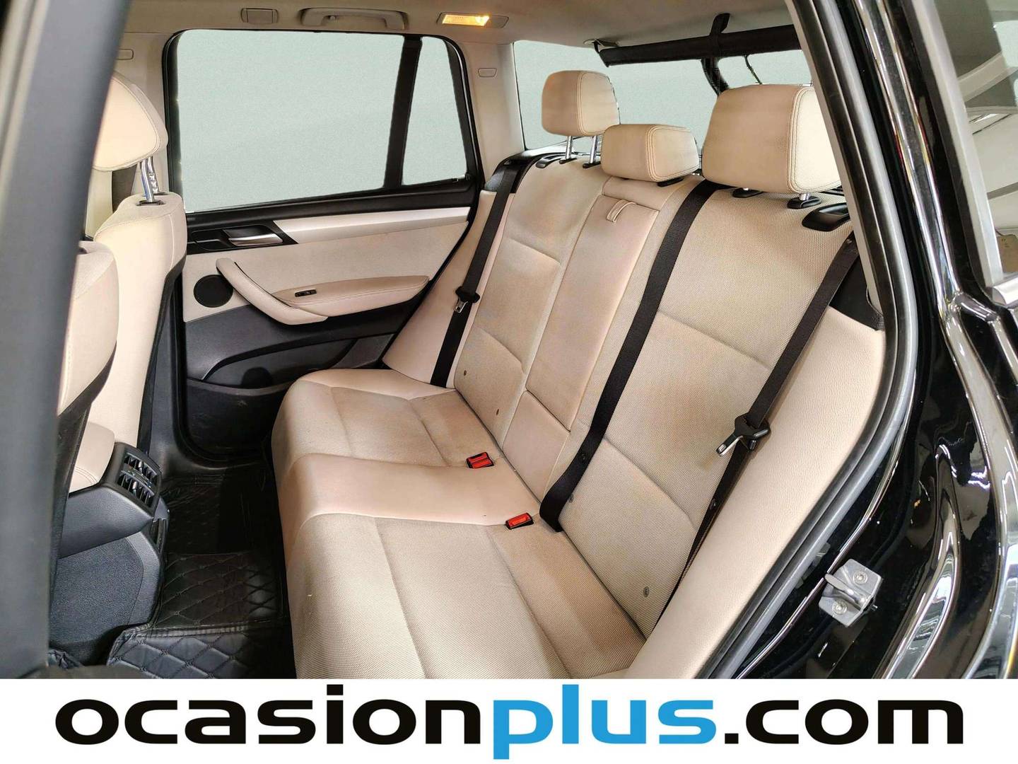 Foto asientos traseros BMW X3 BMW X3 xDrive20d (184 CV)