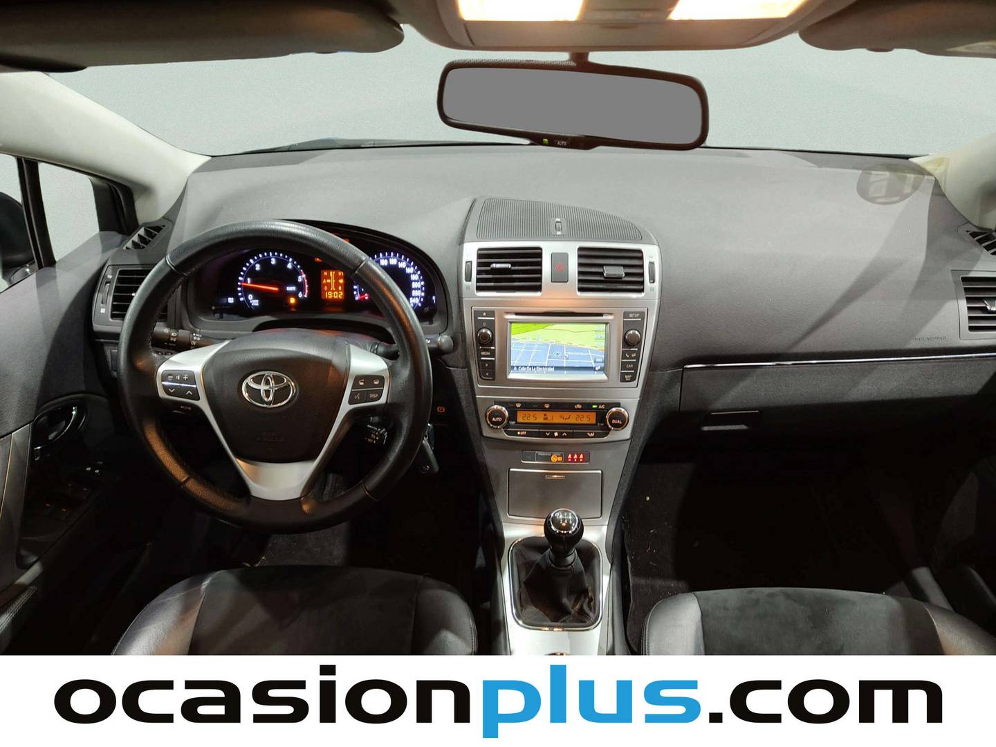 Foto Toyota Avensis Toyota Avensis 120 D Advance (124 CV)