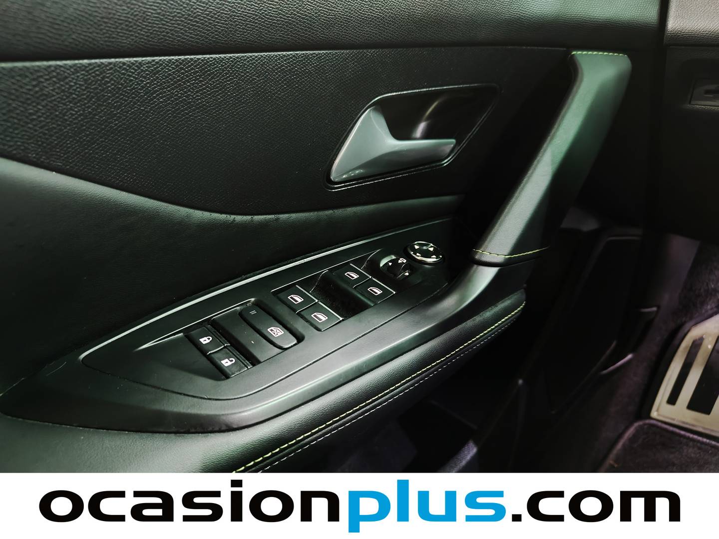 Foto Peugeot 308 Peugeot 308 BlueHDi 130 S&S GT EAT8 (130 CV)