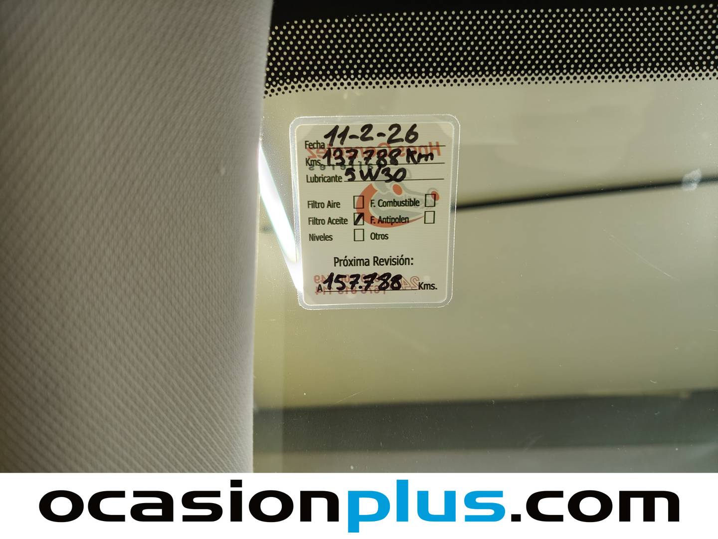 Foto del mantenimiento del Mazda Mazda3 Mazda Mazda 3 2.0 Sedan Skyactiv-X Zenith Safety Black AT (181 CV)