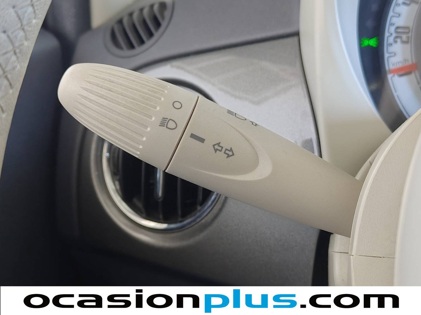 Foto Fiat 500 Fiat 500 1.2 8v Lounge (69 CV)