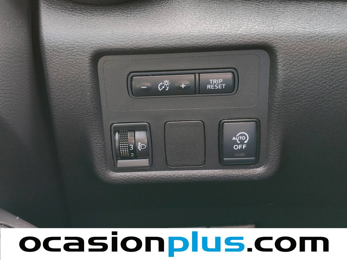 Extras y acabados del Nissan Micra Nissan Micra IG-T 100 Acenta (100 CV)