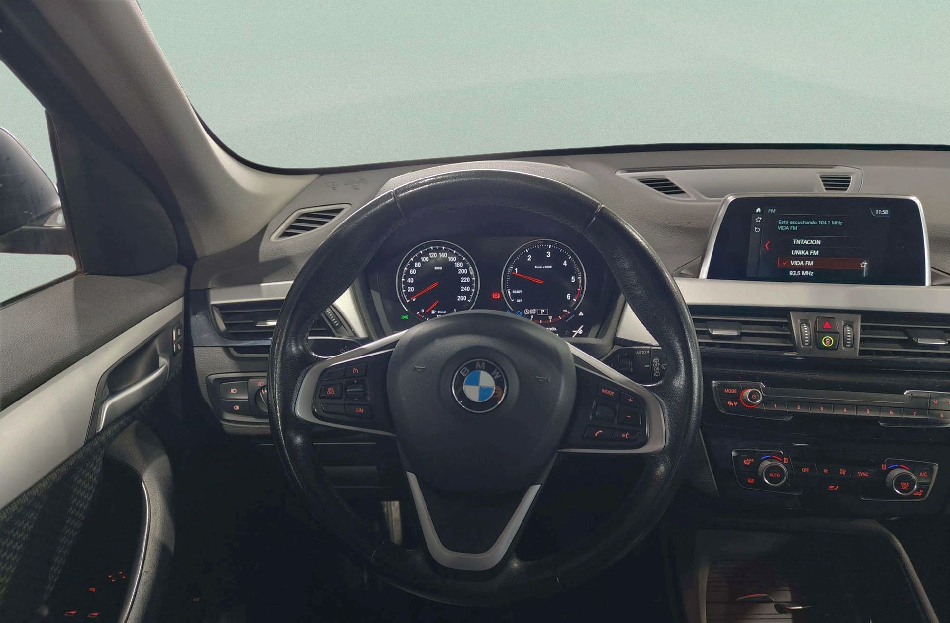 BMW X1 sDrive18d - foto 26