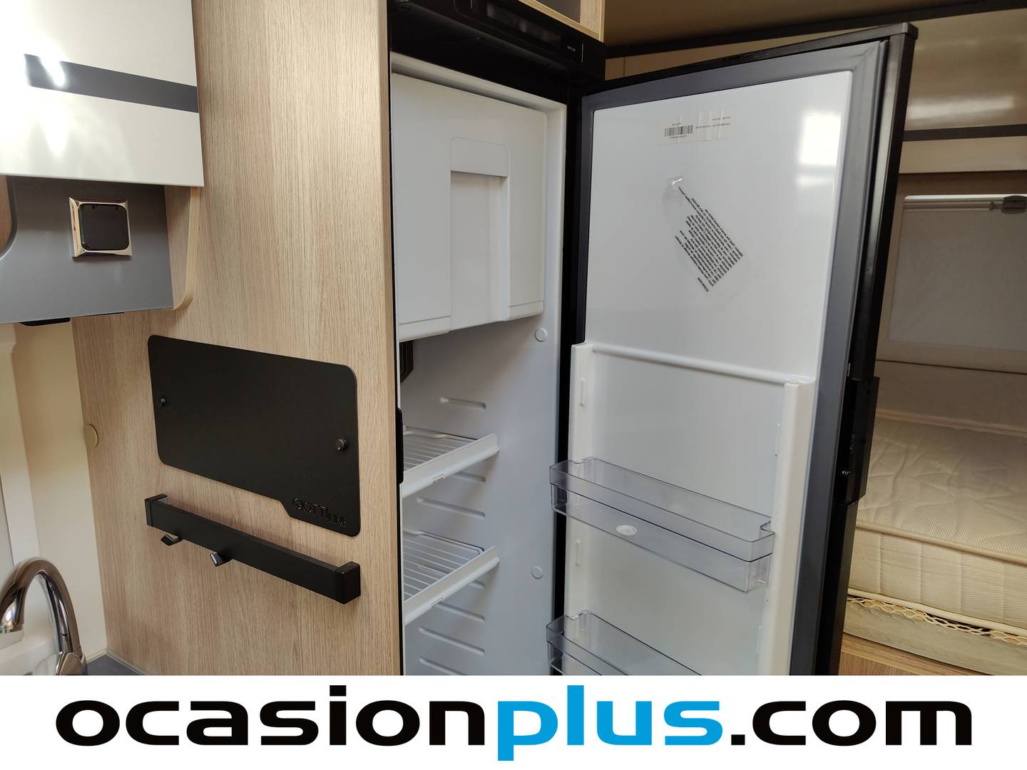 Foto GiottiLine Siena 322 GiottiLine Siena 322 2.2 Diesel (140 CV) 4 Plazas