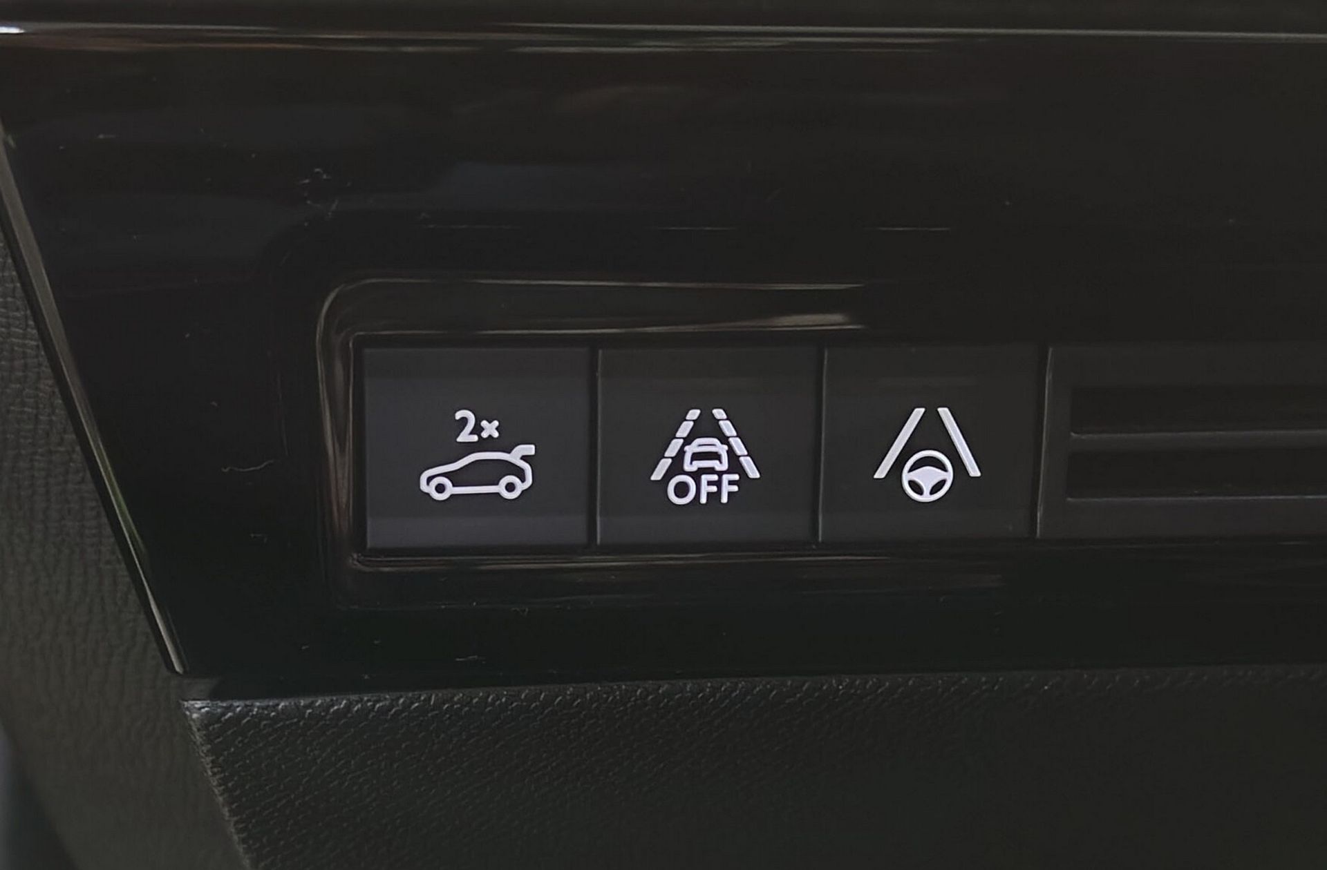 Peugeot 508 SW SW BlueHDi 130 GT EAT8 - foto 10