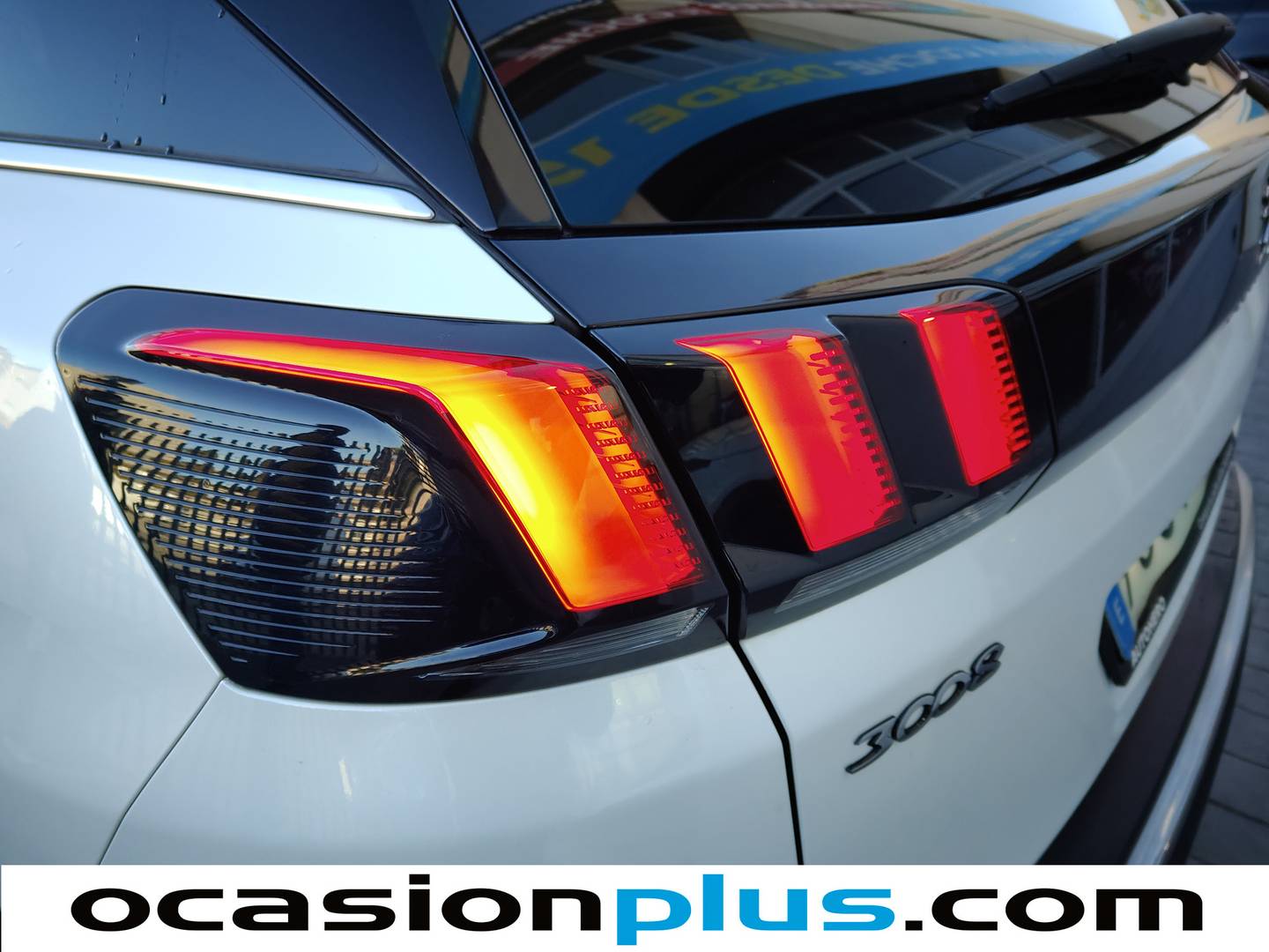 Foto Peugeot 3008 Peugeot 3008 BlueHDi 180 S&S GT EAT8 (180 CV)