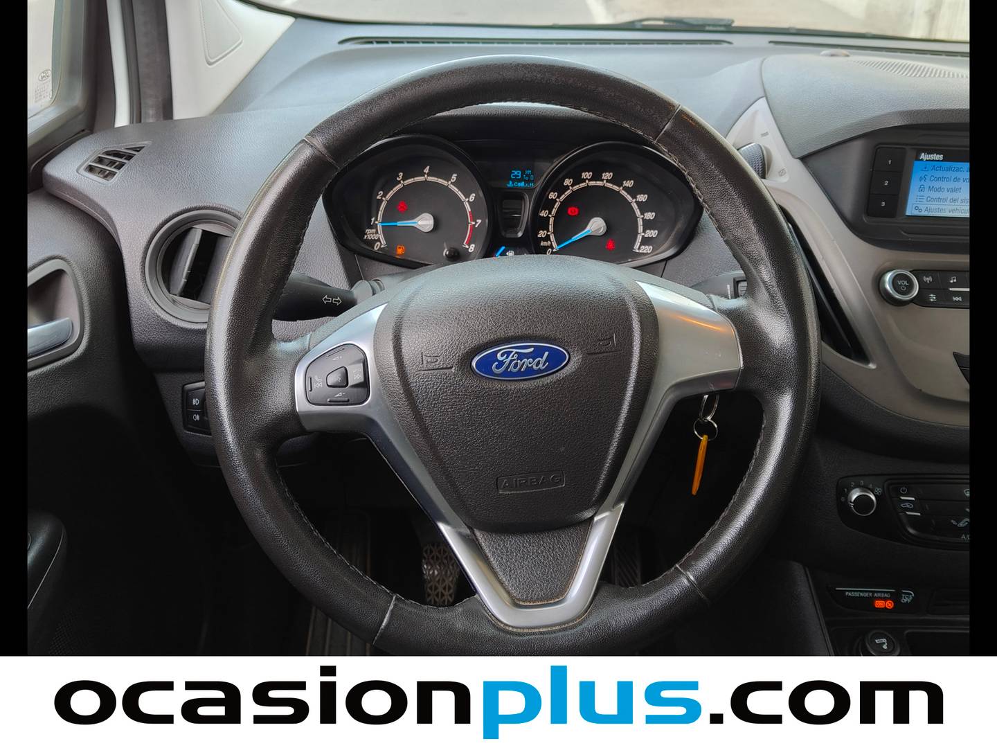 Extras y acabados del Ford Transit Courier Ford Transit Courier Kombi 1.0 EcoBoost Trend (100 CV)