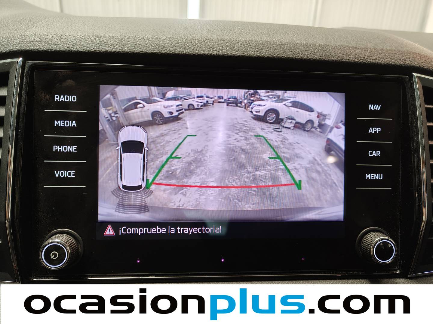 Foto Skoda Karoq Skoda Karoq 1.0 TSI Like  (115 CV)