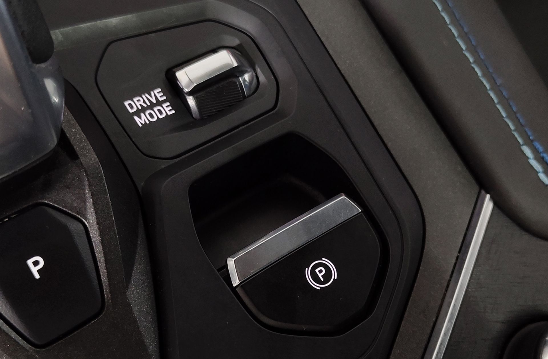 Lynk & Co 01 1.5 PHEV - foto 34