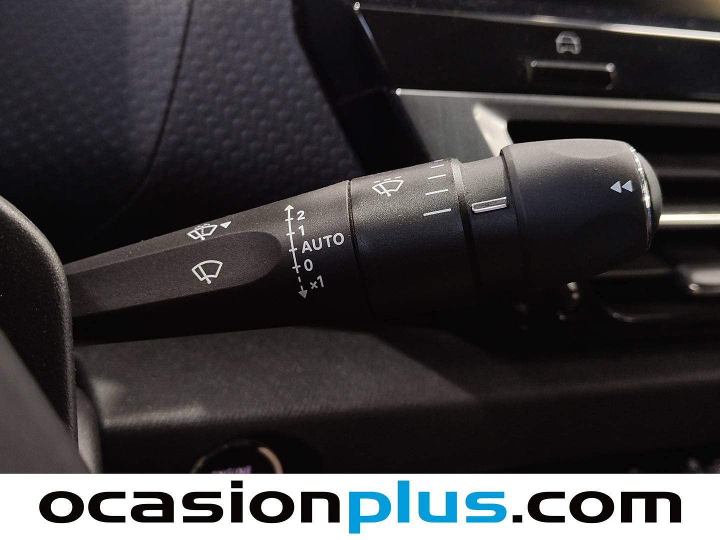 Paquetes del Citroën C4 Citroën C4 PureTech 130 S&S 6v Feel Pack (130 CV)