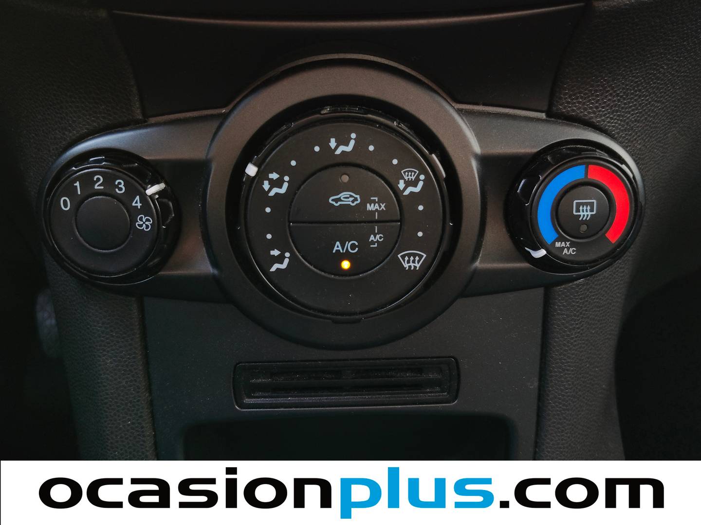 Equipamiento del Ford Fiesta Ford Fiesta 1.25 Duratec Trend (82 CV)