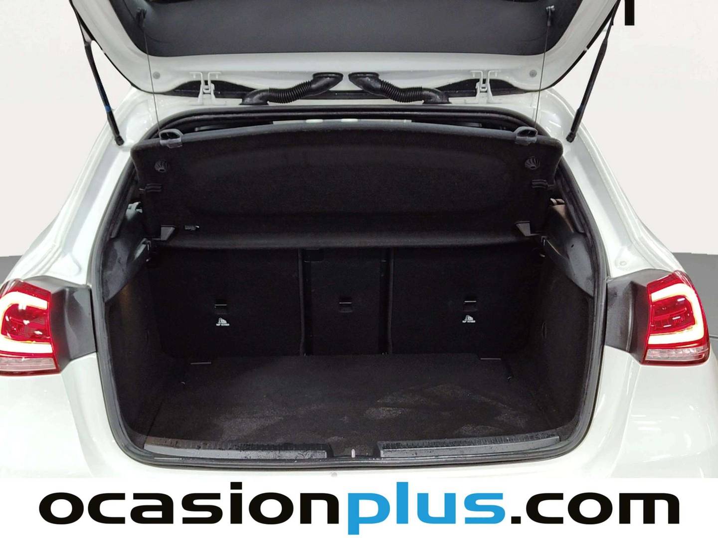 Fotos maletero Mercedes Clase A Mercedes Clase A 180 d (116 CV) Pack AMG