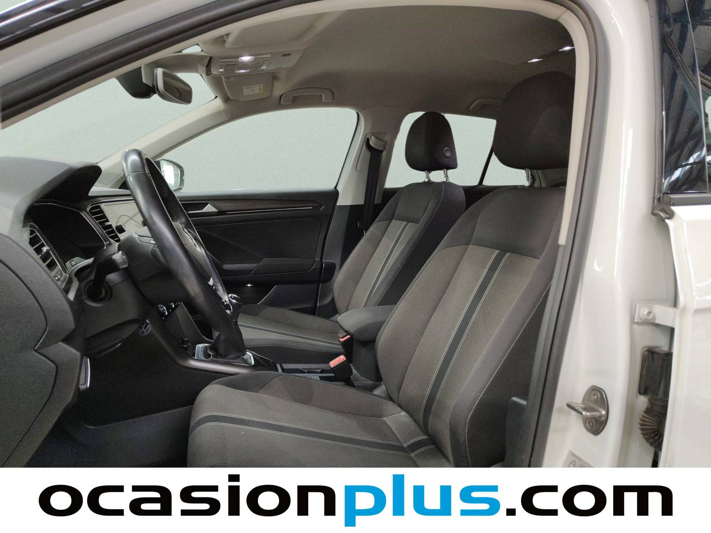 Foto asientos delanteros Volkswagen T-Roc Volkswagen T-Roc Advance Style 1.6 TDI (115 CV)