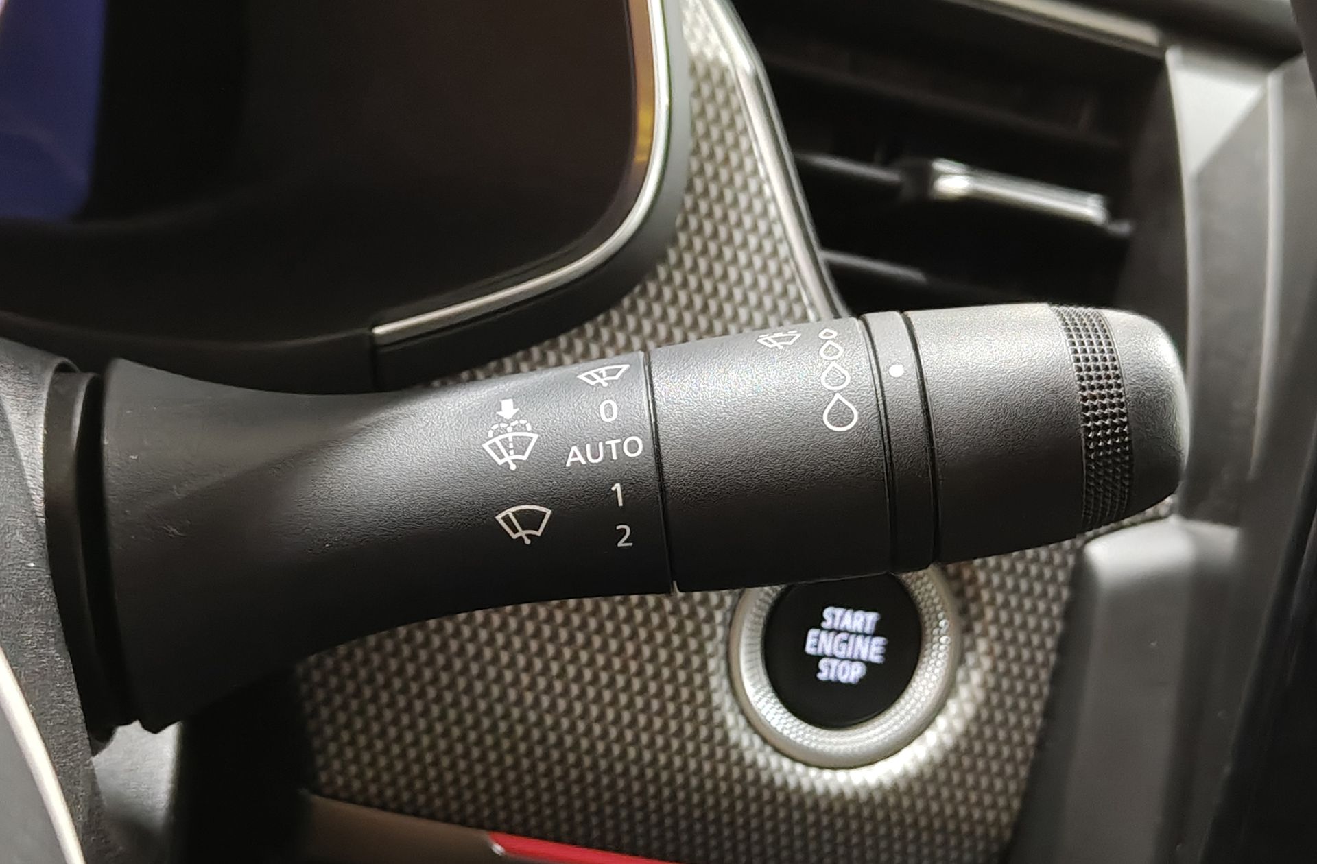 Renault Arkana Techno TCe 140 Mild hybrid EDC - foto 31