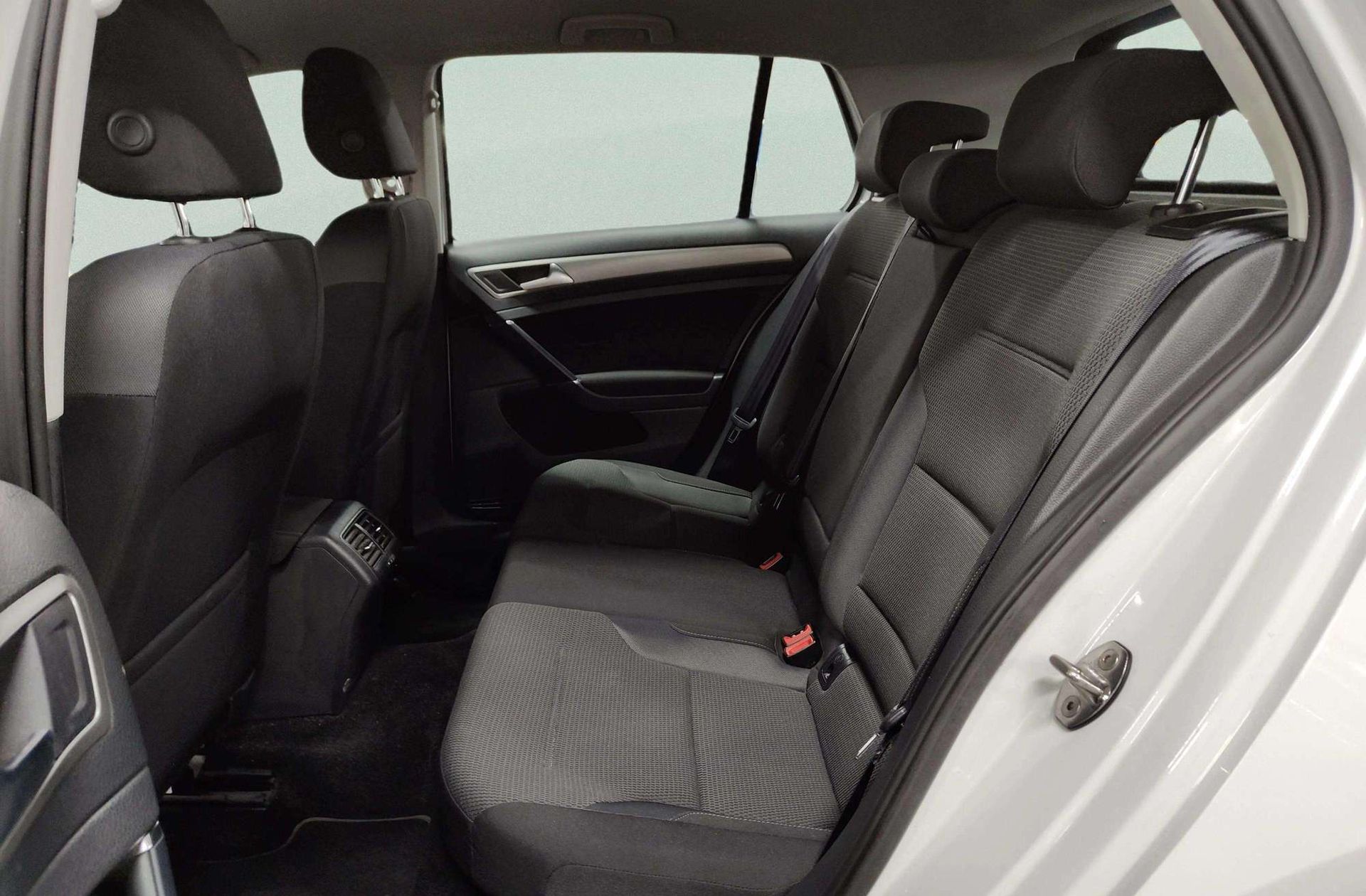 Volkswagen Golf Advance 1.6 TDI BMT DSG - foto 17