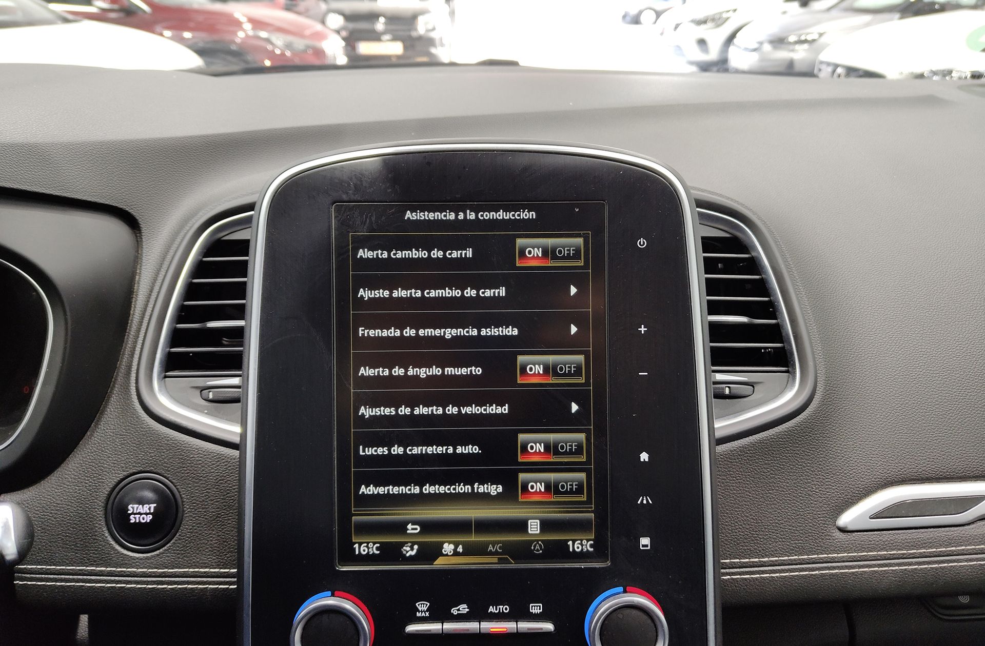Renault Scénic Zen Energy TCe - foto 10