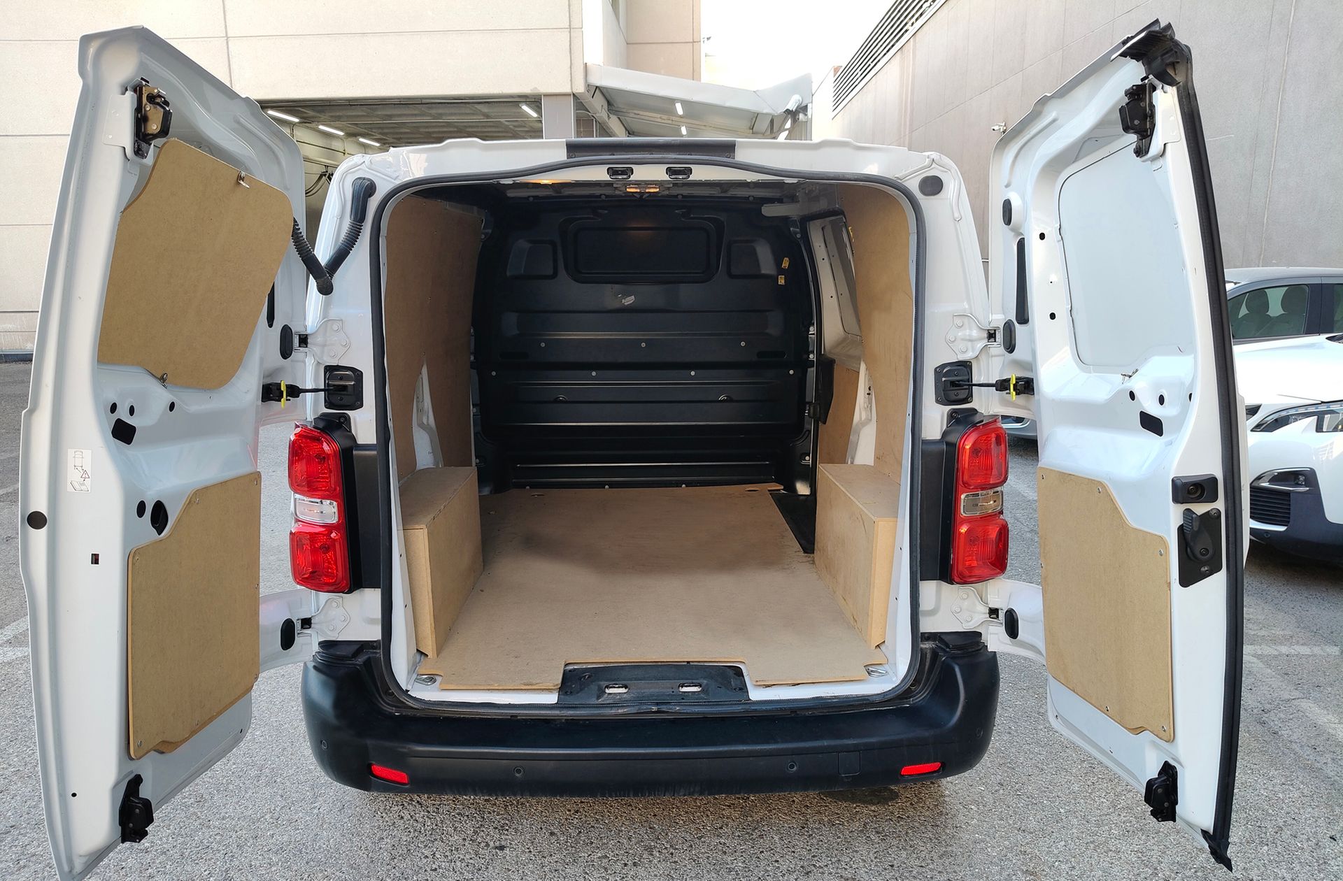 Fiat Scudo Furgon 1.5 BlueHDi L2 - foto 11