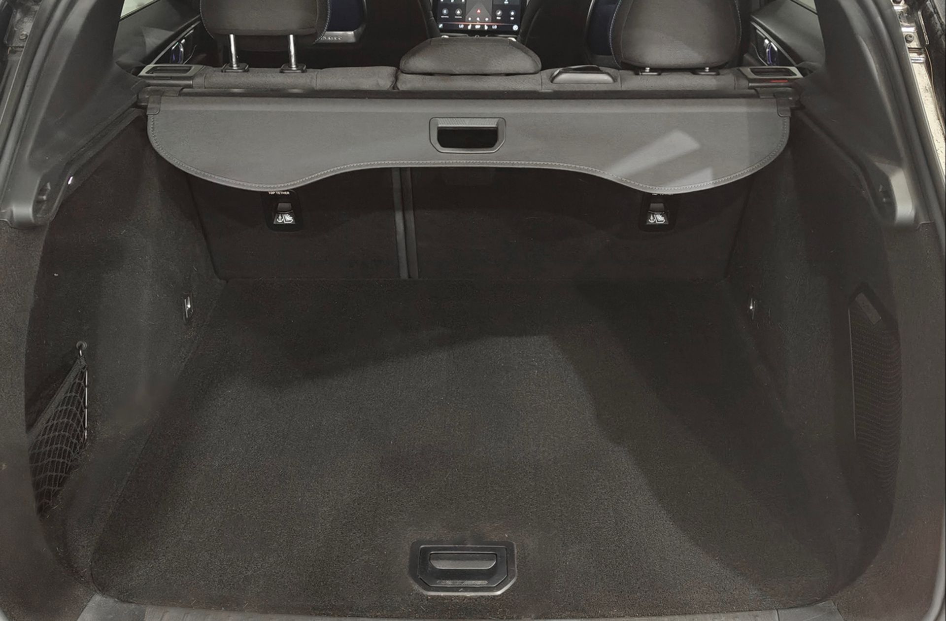 Lynk & Co 01 1.5 PHEV - foto 21
