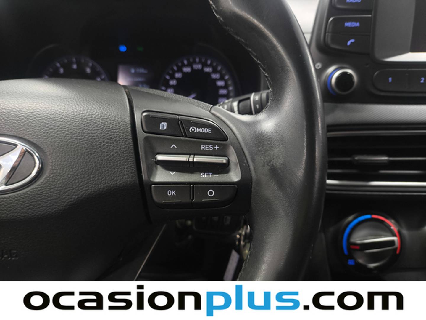 Extras del Hyundai Kona Hyundai Kona 1.0 TGDi Essence 4x2 (120 CV)