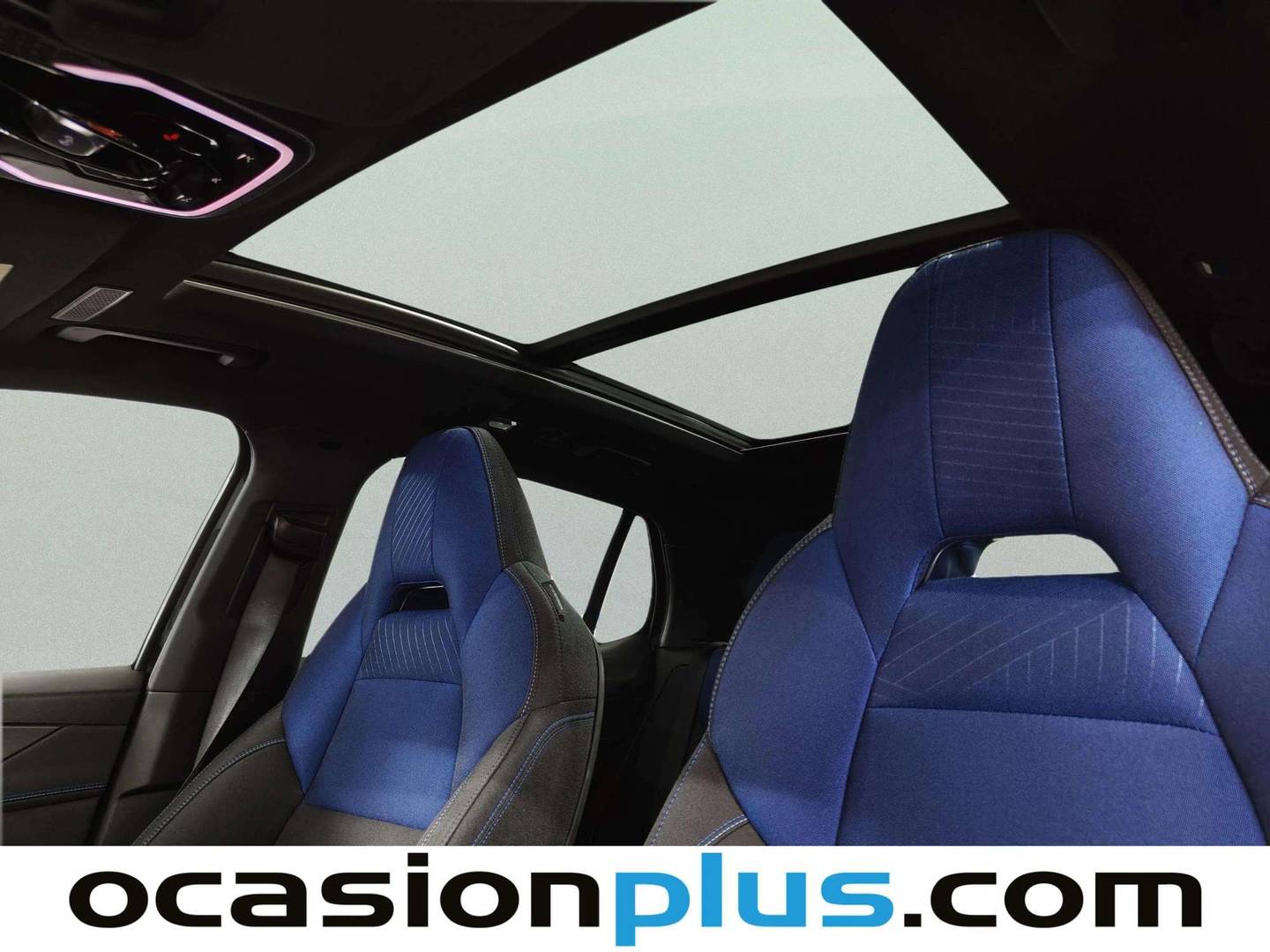 Extras y acabados del Lynk & Co 01 Lynk & Co 01 1.5 PHEV (261 CV)