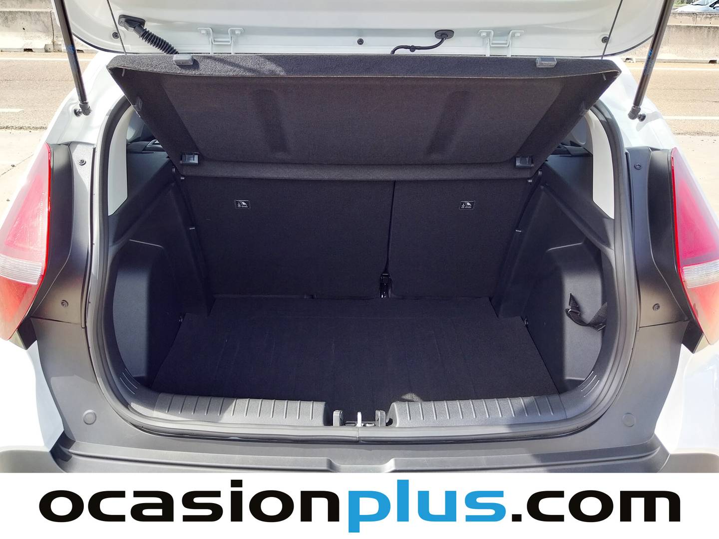 Fotos maletero Hyundai Bayon Hyundai Bayon 1.2 MPI Maxx (84 CV)