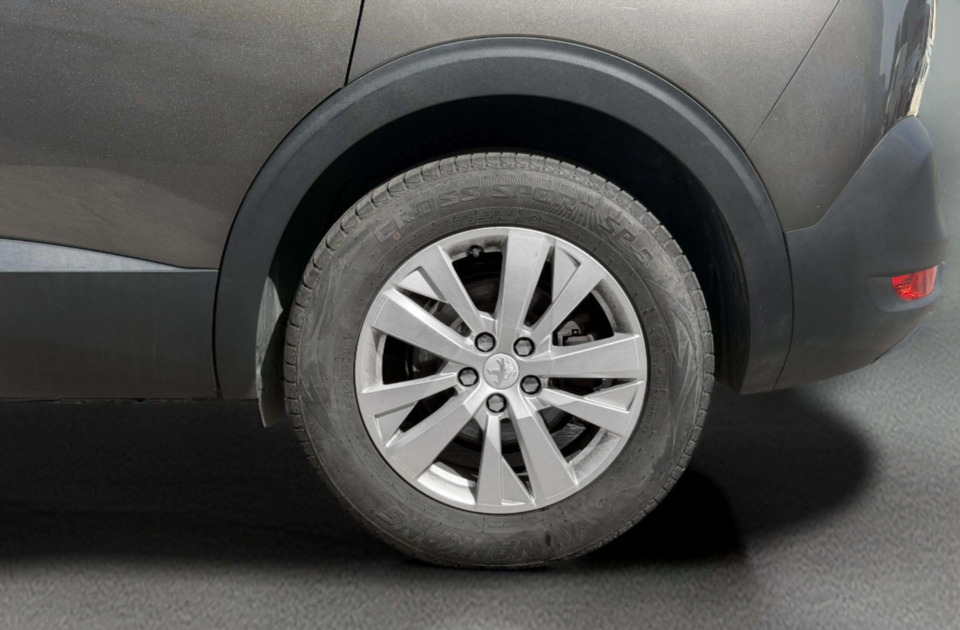 Peugeot 5008 1.2L PureTech Active 7 plazas - foto 31