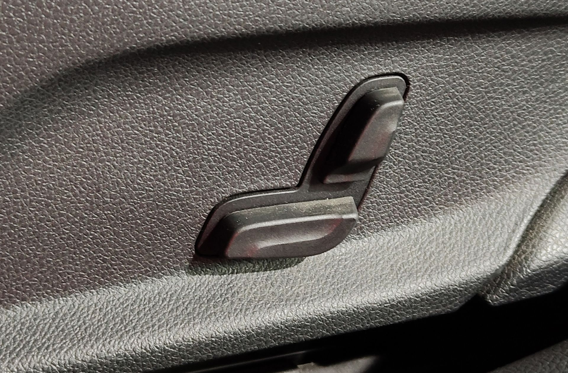 Mercedes-Benz Clase C 200 Pack AMG - foto 16