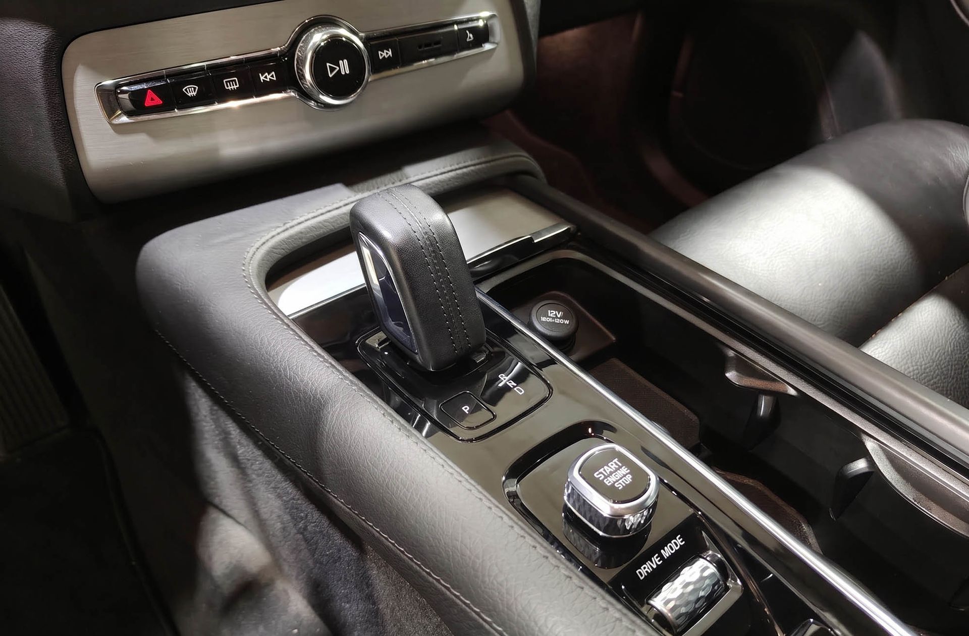 Volvo XC90 B5 D Momentum Pro AWD 4x4 7 plazas - foto 5