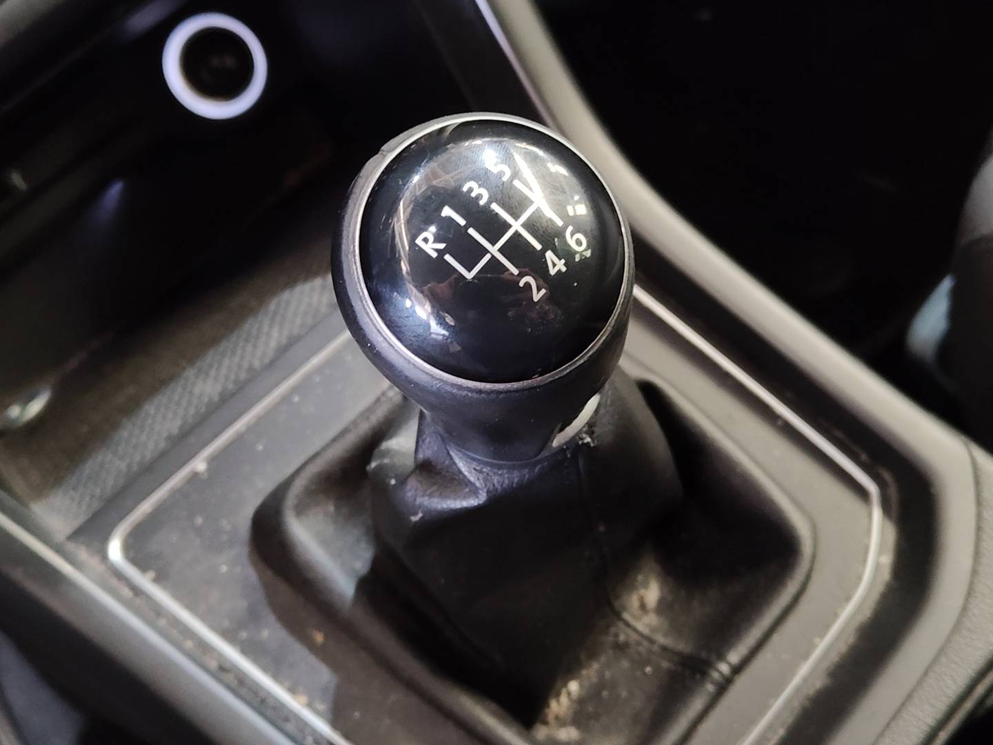 Foto Volkswagen Touran Volkswagen Touran Business 1.2 TSI (110 CV) 7 Plazas