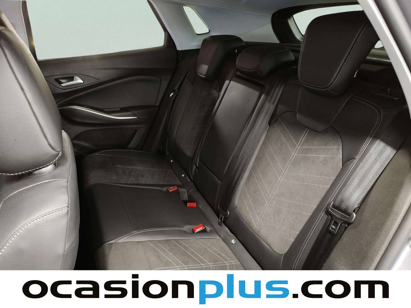 Foto Opel Grandland PHEV Opel Grandland 1.6 Turbo PHEV GS Auto (224 CV)