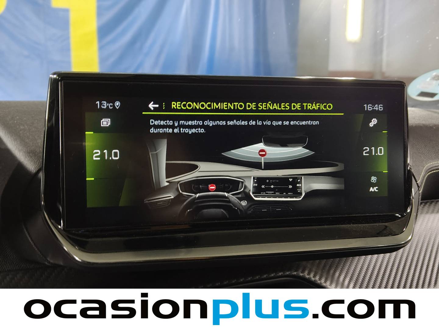 Foto Peugeot 208 Peugeot 208 BlueHDi 100 GT (100 CV)