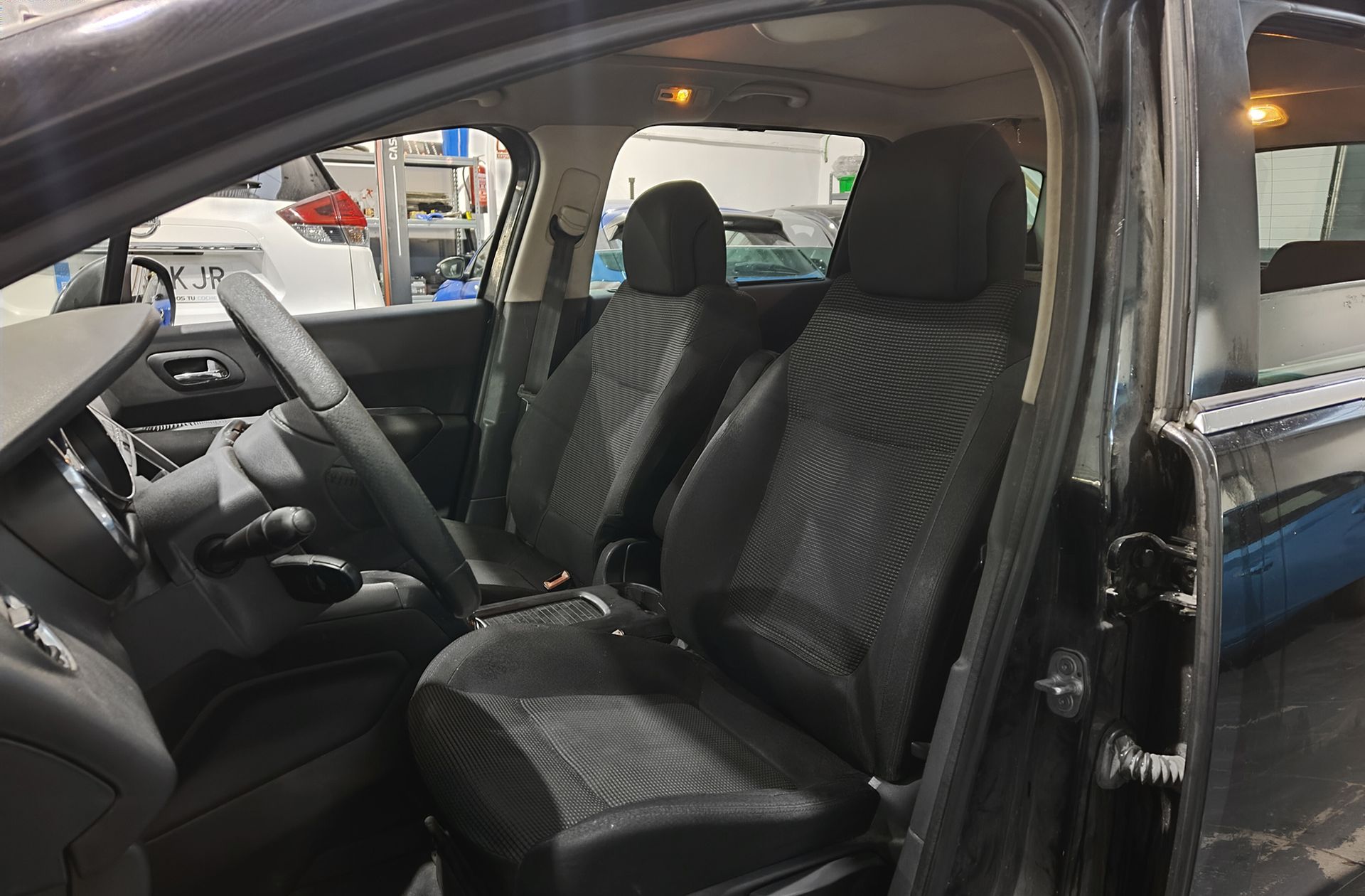 Peugeot 5008 2.0 HDi Sport Pack - foto 10