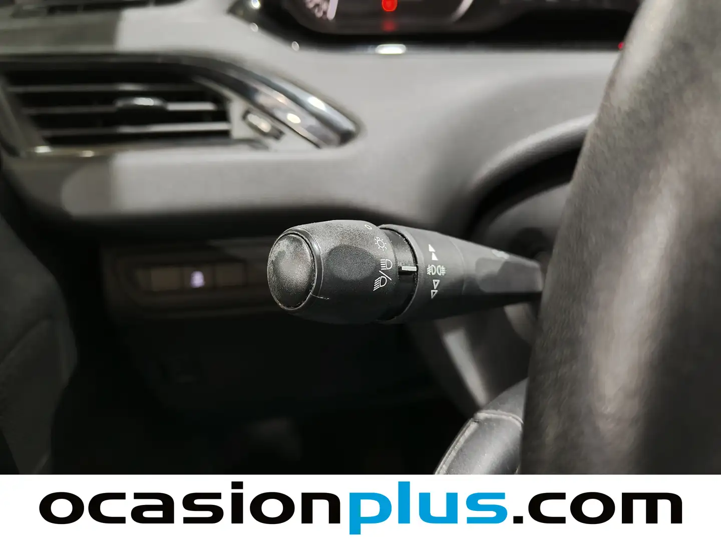 Foto Peugeot 208 Peugeot 208 1.6 BlueHDI Active (100 CV)