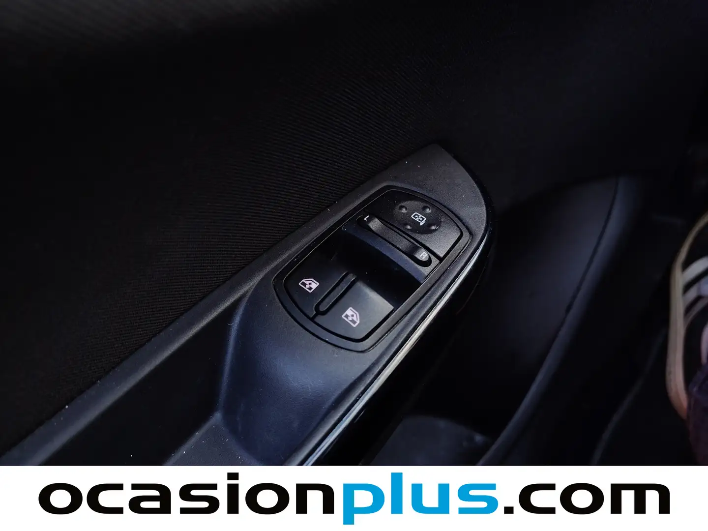 Foto Opel Corsa Opel Corsa 1.4 S&S Selective Easytronic (90 CV)