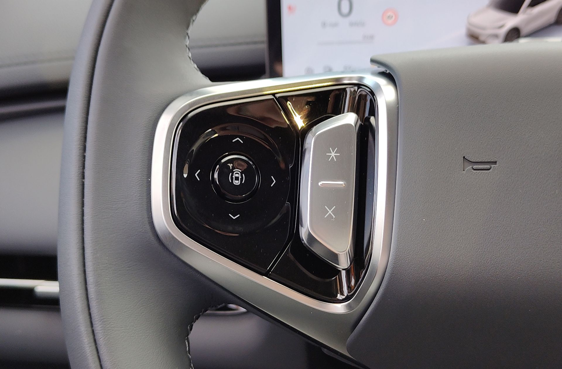 Geely Starray EM-i 1.5 PHEV Pro - foto 29
