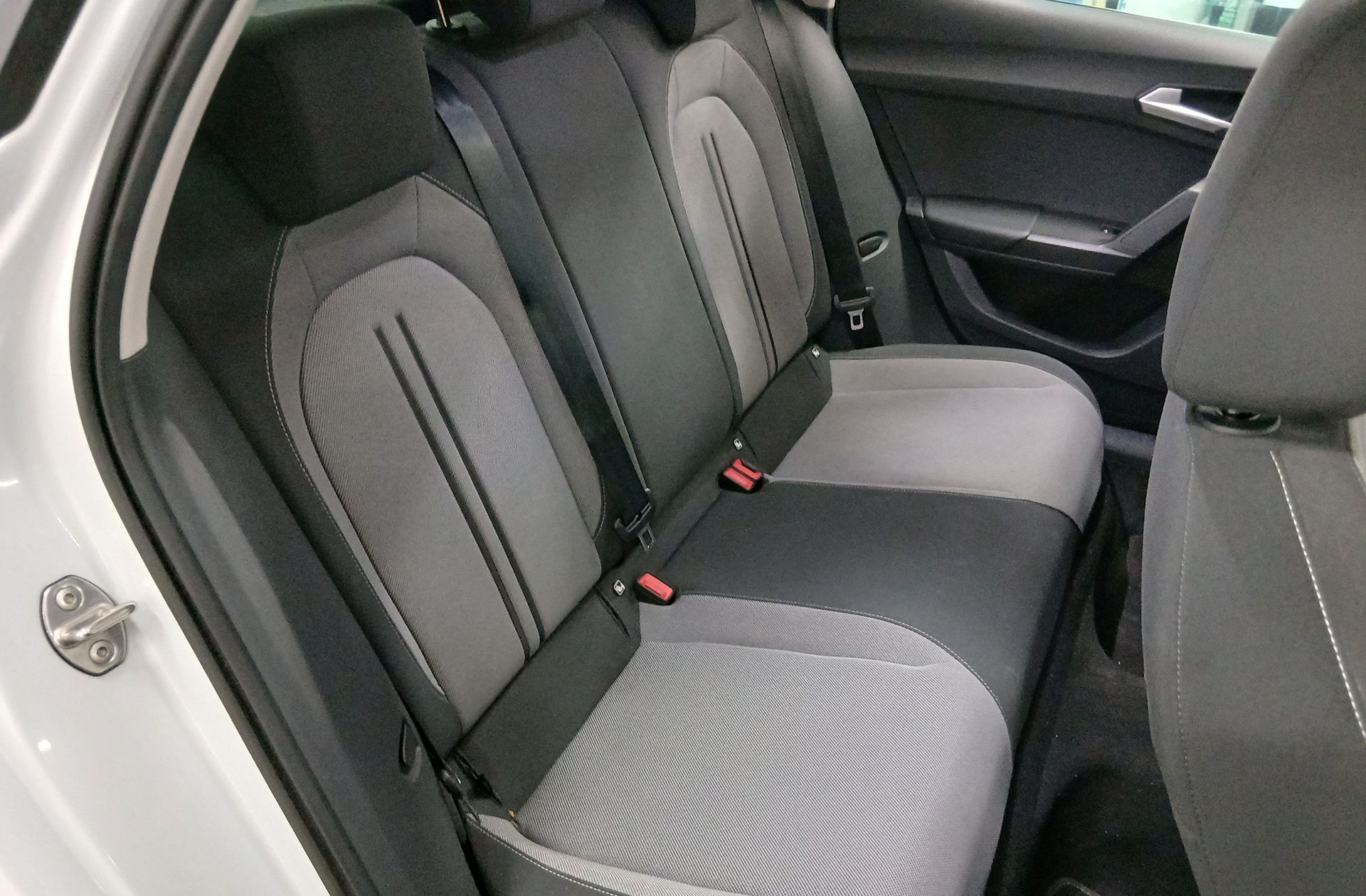 SEAT León 1.5 eTSI Style Special Edition Vision DSG - foto 17
