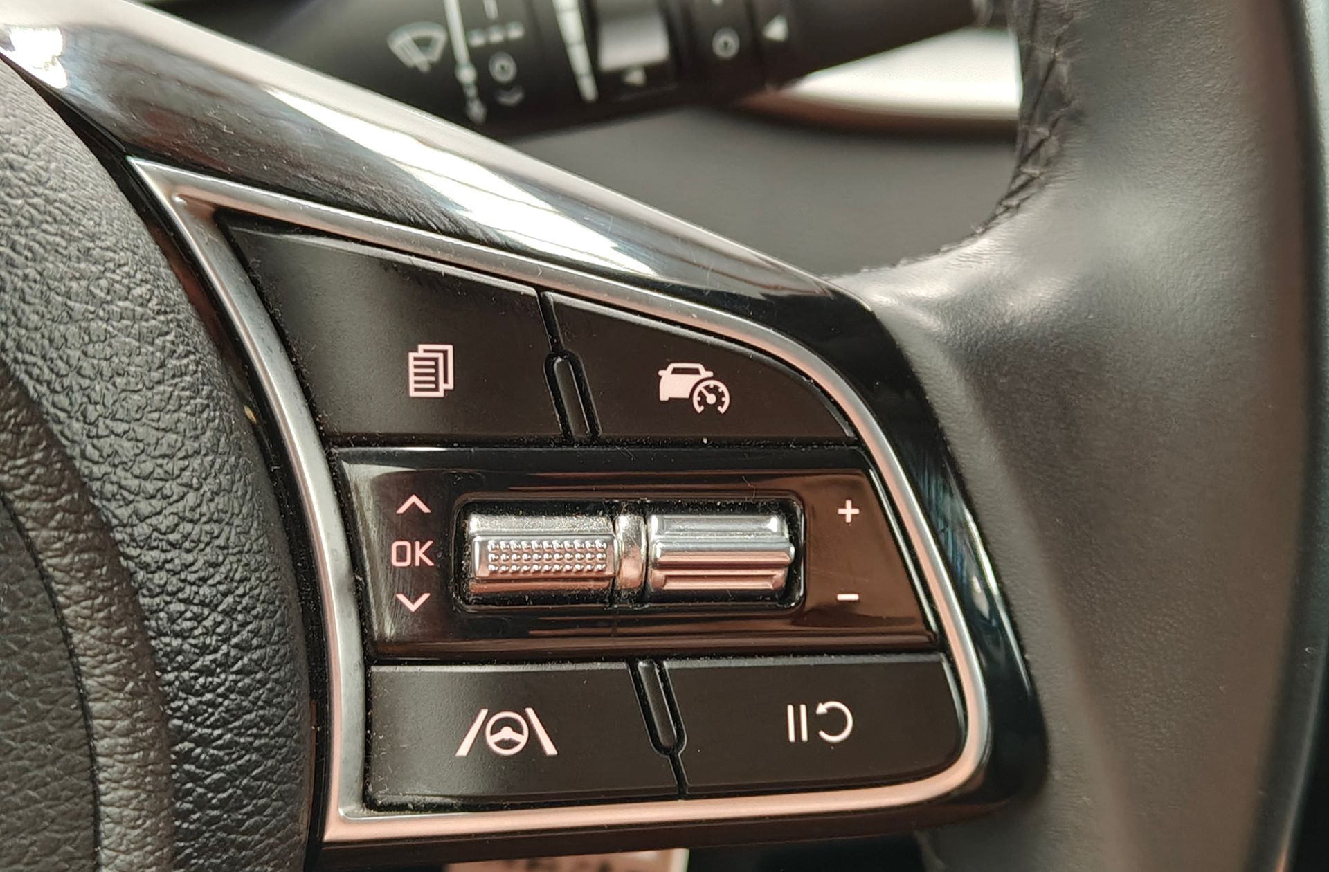 Kia XCeed 1.0 T-GDi Drive - foto 29