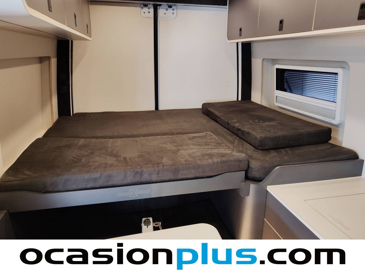 Equipamiento del Mercedes Sprinter Mercedes Sprinter Furgon 211 CDI MEDIO 3.0T T. ALTO TD (114 CV) Camperizada 3 Plazas
