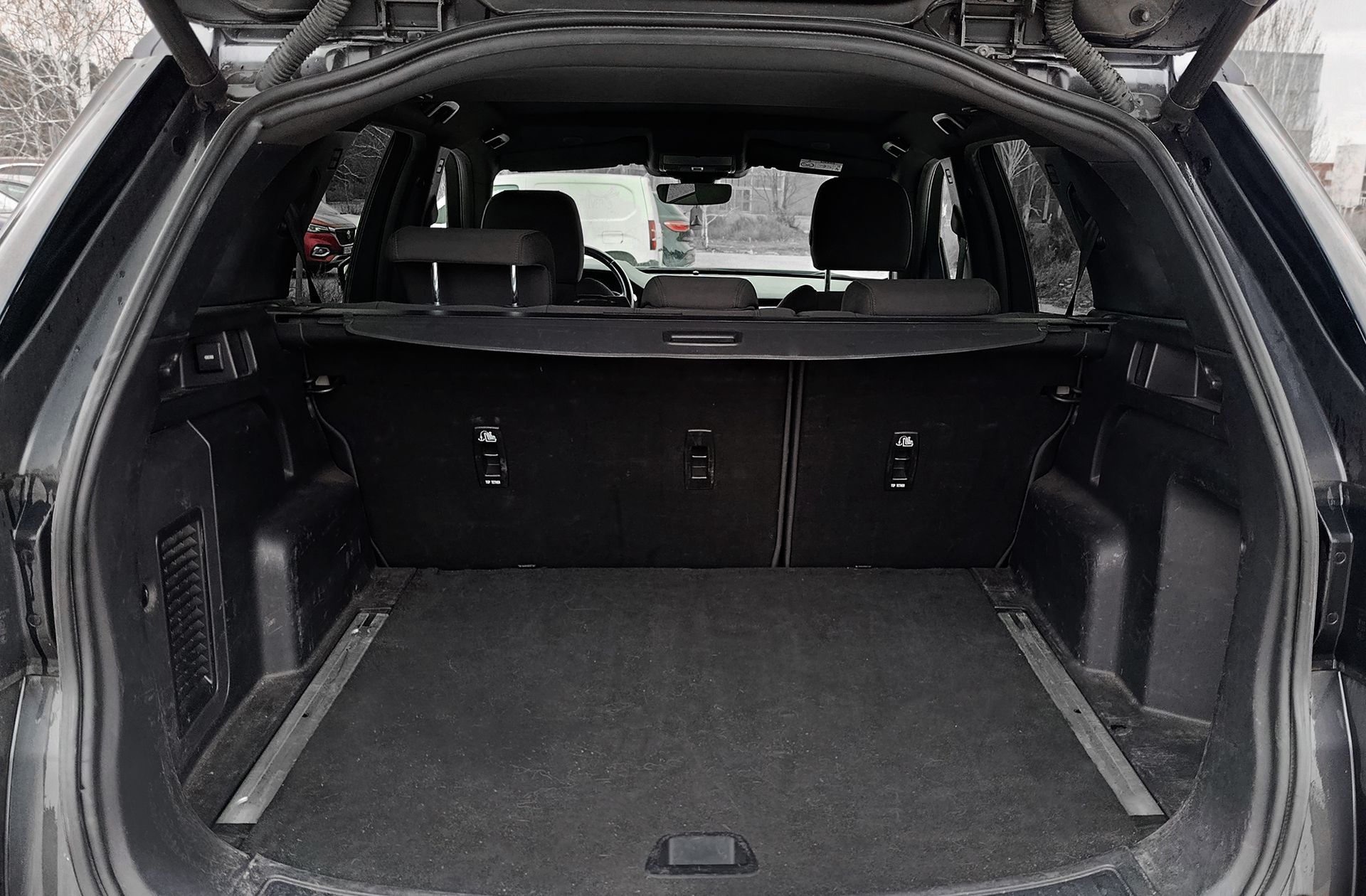 Land Rover Discovery Sport 2.0D eD4 Standard PS FWD - foto 16