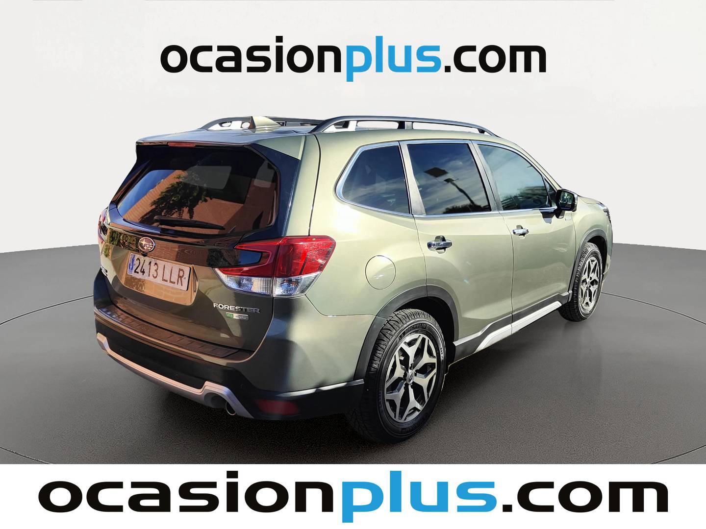 Foto trasera Subaru Forester Subaru Forester 2.0i Hybrid Executive Plus CVT (150 CV) derecha