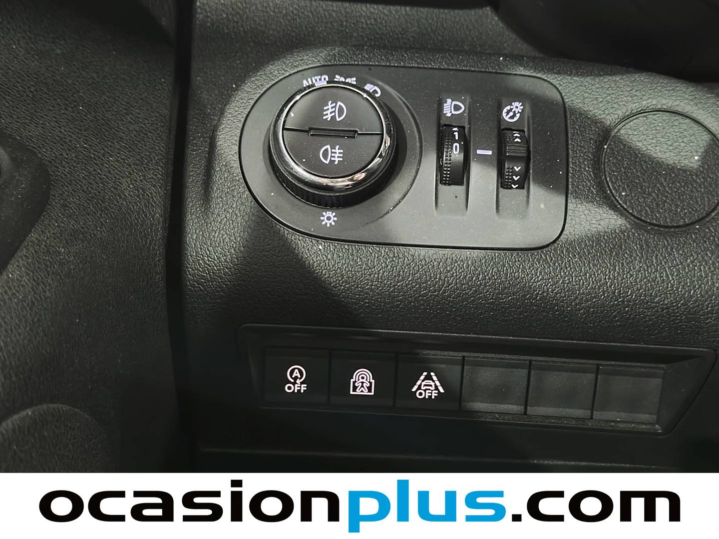 Foto Opel Combo Life Opel Combo Life 1.5 TD S&S Innovation L (130 CV)