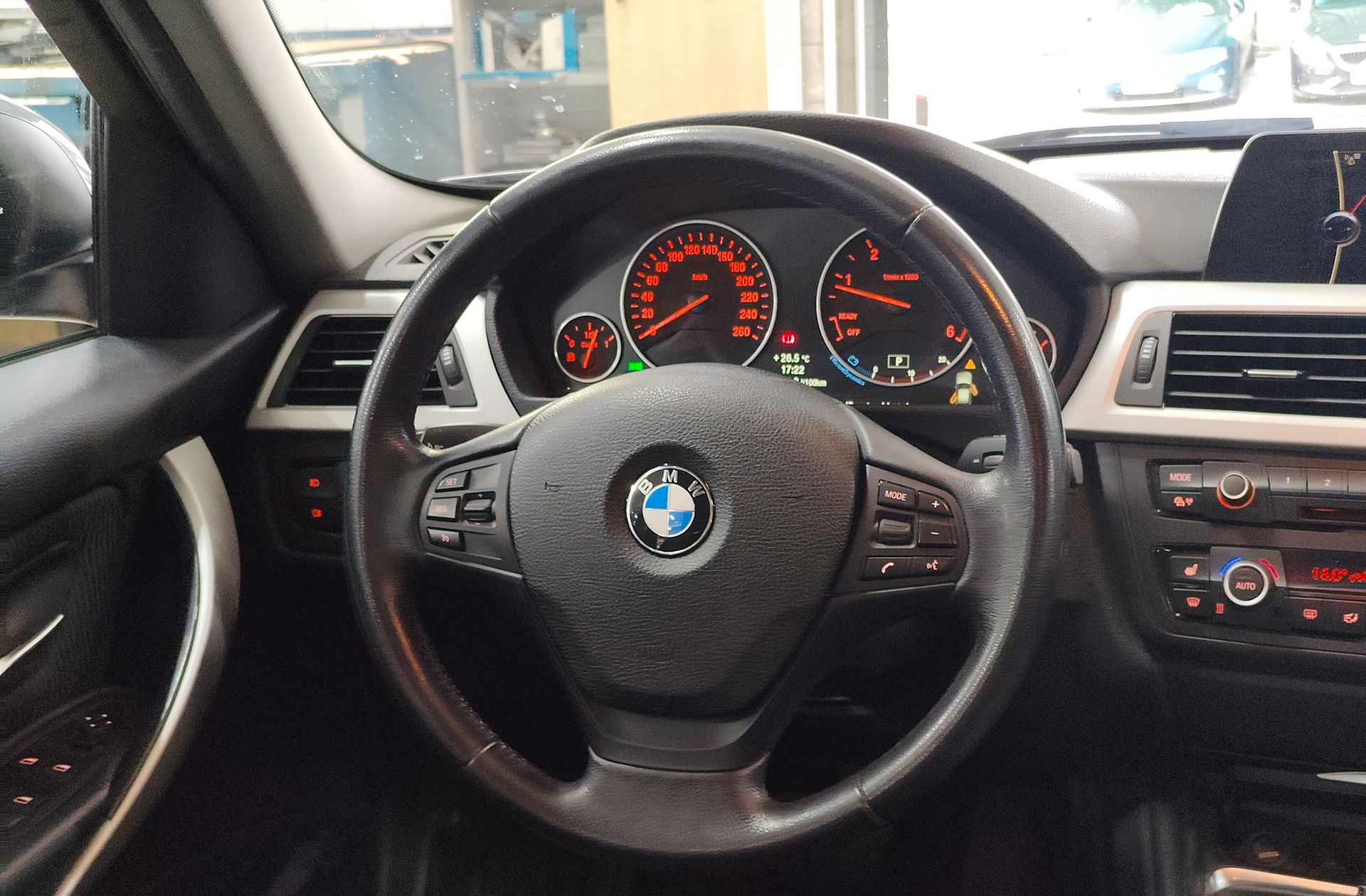 BMW Serie 3 320d - foto 28